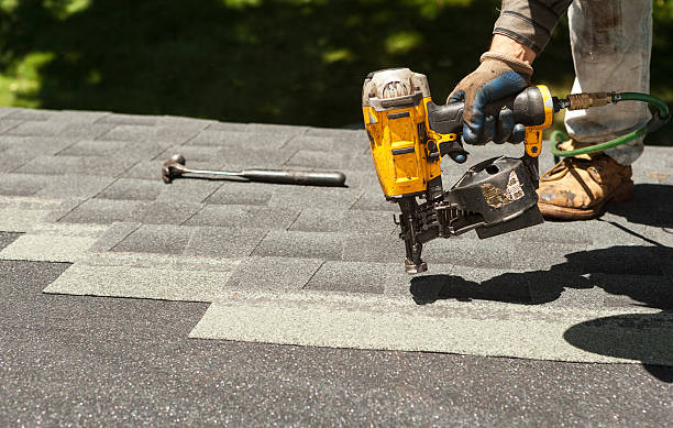 Best Roof Gutter Cleaning  in Alvarado, TX